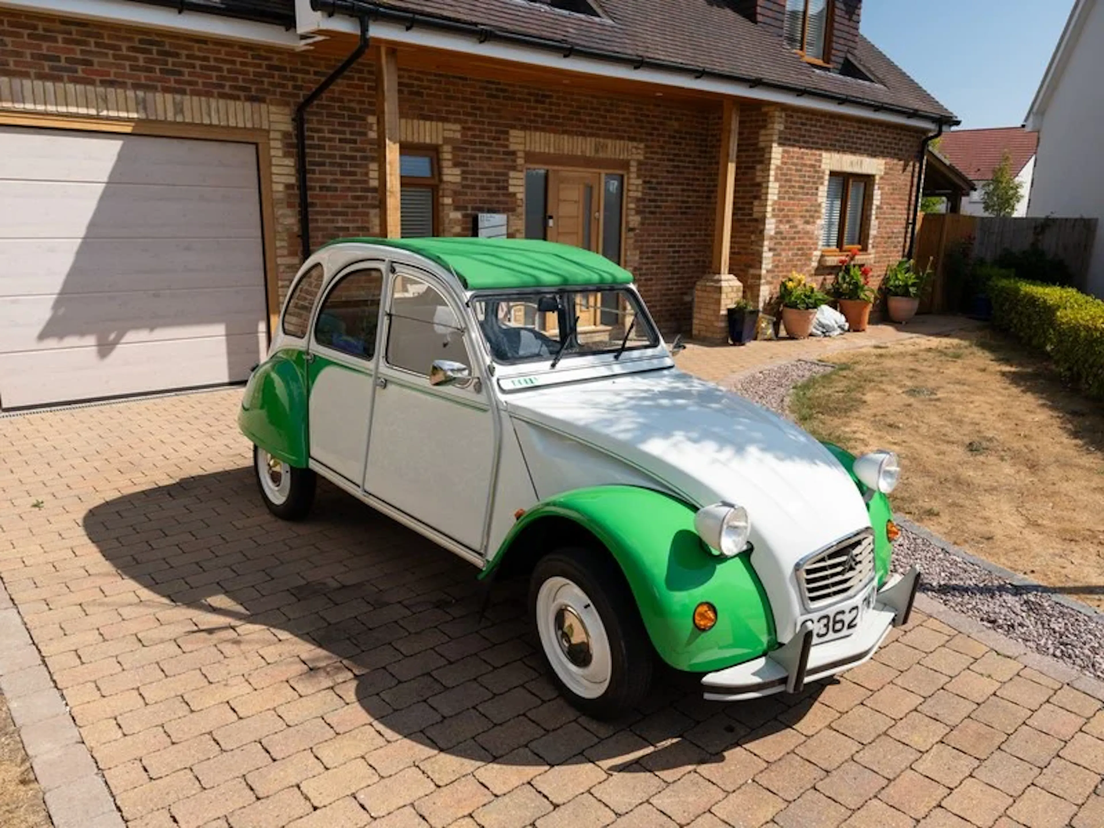 1989 Citroen 2CV VIN VF7AZKA00KA364444 | Hagerty Valuation Tools®